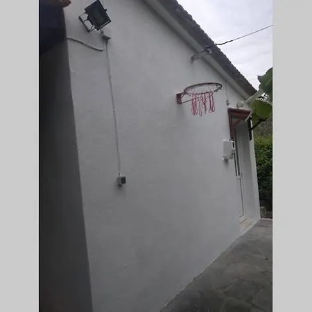 Irinis * 卡拉内拉